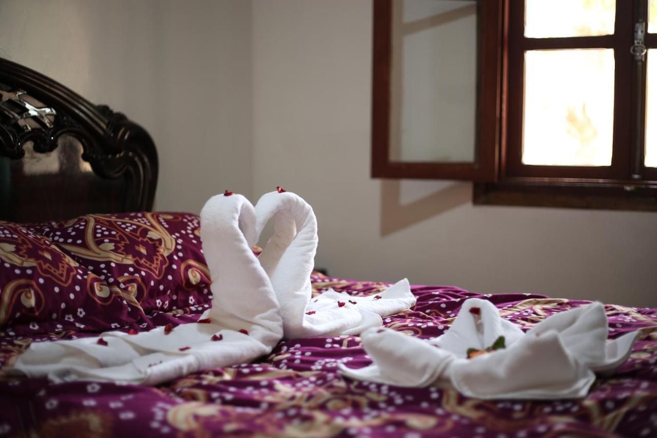 Auberge Jaafar มิเดลท์ ภายนอก รูปภาพ