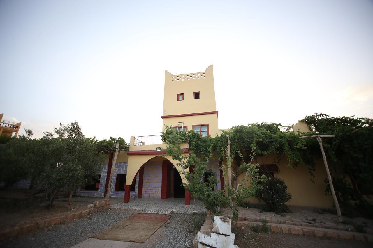 Auberge Jaafar มิเดลท์ ภายนอก รูปภาพ